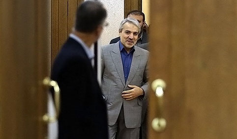 سخنگویی که اول تأیید می‌کند سپس تکذیب!