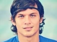 دندانپزشک، فوتبالیست، مدل و تاکسی دار! دندانپزشک، فوتبالیست، مدل و تاکسی دار!