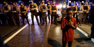 نژادپرستی ایالات متحده علیه ملّت آمریکا