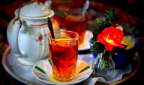 تبلیغات گسترده عامل تغییر ذائقه مردم از چای ایرانی به خارجی