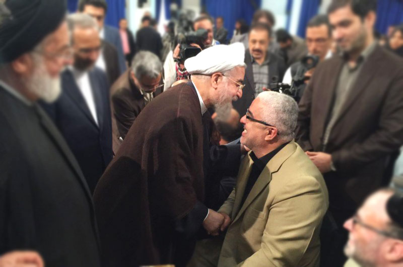 جعفرزاده در آغوش روحانی!+تصاویر