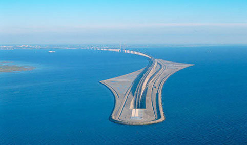 پل بی نظیری که دانمارک و سوئد را به هم متصل می کند +تصاویر پل بی نظیری که دانمارک و سوئد را به هم متصل می کند +تصاویر