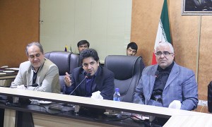 کاری واجب تر از تسریع در حل مشکلات بازاریان وجود ندارد