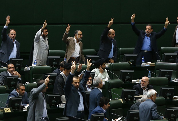 تصویب طرح برجام در مجلس/عبور توافق هسته ای از بهارستان