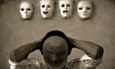 خداوند در قیامت به چهره اینها نگاه نمی کند! خداوند در قیامت به چهره اینها نگاه نمی کند!