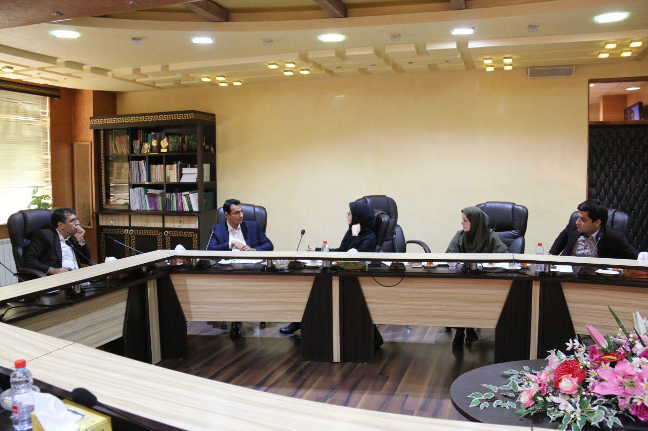 نشست مدیر دفتر سرمایه گذاری شهرداری رشت و مشاور عالی شهردار با نماینده شرکت مترو پل ترکیه