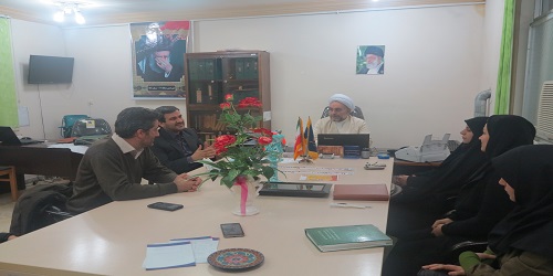 بازدید معاون فرهنگی سازمان فرهنگی اجتماعی ورزشی شهرداری رشت از سرای محله حمیدیان بازدید معاون فرهنگی سازمان فرهنگی اجتماعی ورزشی شهرداری رشت از سرای محله حمیدیان