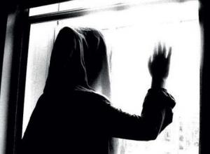 سرگذشت تکاندهنده دختر استاد دانشگاه تهران/ با پسرهای مختلفی حشر و نشر داشتم! سرگذشت تکاندهنده دختر استاد دانشگاه تهران/ با پسرهای مختلفی حشر و نشر داشتم!