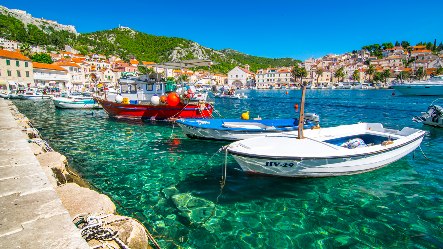 رووینی ، بندر زیبا و رنگارنگ کرواسی + تصاویر
