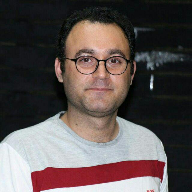 حضور انجمن نمایش جدید، انگیزه شرکت در جشنواره تئاتر استانی بود/دوستان تئاتری بجای حاشیه پردازی کیفیت کار خودشان را بالا ببرند!