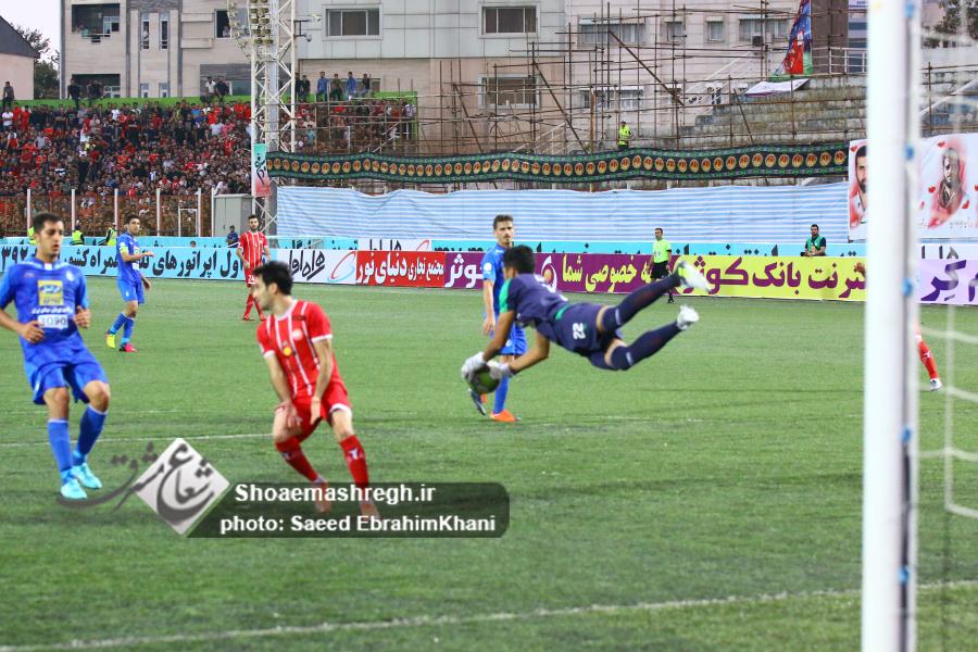 گزارش تصویری از دیدار سپیدرود و استقلال در ورزشگاه شهید عضدی رشت