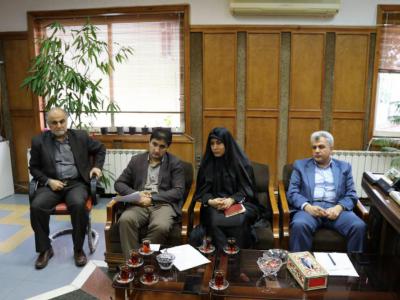 تشکیل کار گروه بکار گیری جوانان و بانوان در مناصب مدیریتی شهرستان رشت تشکیل کار گروه بکار گیری جوانان و بانوان در مناصب مدیریتی شهرستان رشت