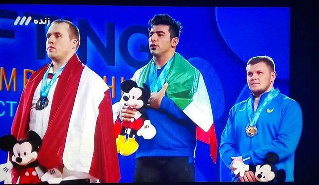 علی هاشمی با ۲ طلا و یک برنز قهرمان جهان شد علی هاشمی با ۲ طلا و یک برنز قهرمان جهان شد