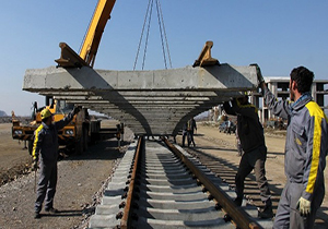 عملیات ریل‌گذاری راه‌آهن رشت_قزوین امسال پایان می‌یابد