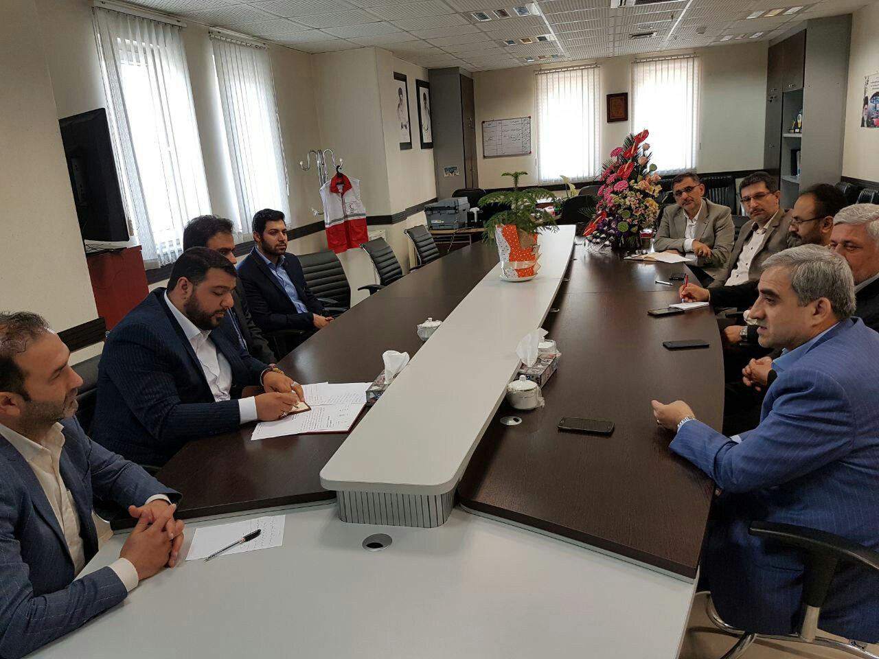با توجه به تهدیدات اقتصادی دشمنان دولت باید از معیشت مردم محافظت کند تا تهدیدات اقتصادی دشمن بر سر سفره مردم اثر نگذارد