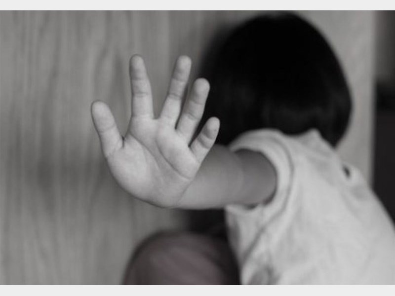 مرگ دختر ۳ ساله بر اثر کودک آزاری مرگ دختر ۳ ساله بر اثر کودک آزاری