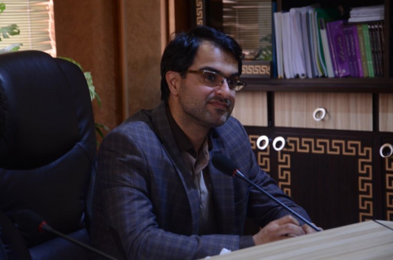 ۶۰ هزار مترمربع از معابر رشت در ماه گذشته خط کشی طولی شد/ خط کشی عرضی به حجم بیش از ۲۰۰ متر مربع