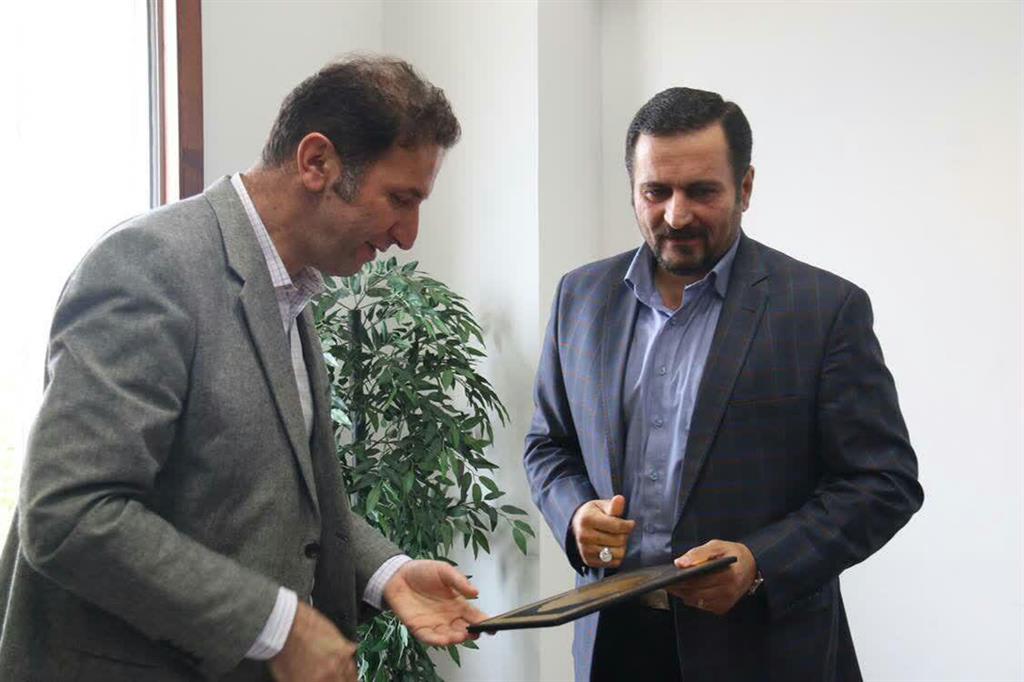 مراسم معارفه سرپرست جدید امور مالی شهرداری رشت برگزار شد