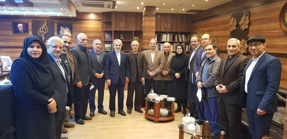 دیدار اعضای انجمن اسلامی مدرسین دانشگاه های استان گیلان با معاون رییس جمهور