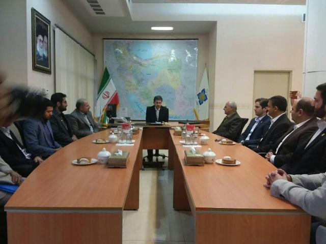 اعطای حکم انتصاب شهردار جدید رشت توسط معاون عمرانی وزیر کشور