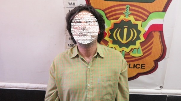 دستگیری مردی کلاهبردار در رشت دستگیری مردی کلاهبردار در رشت