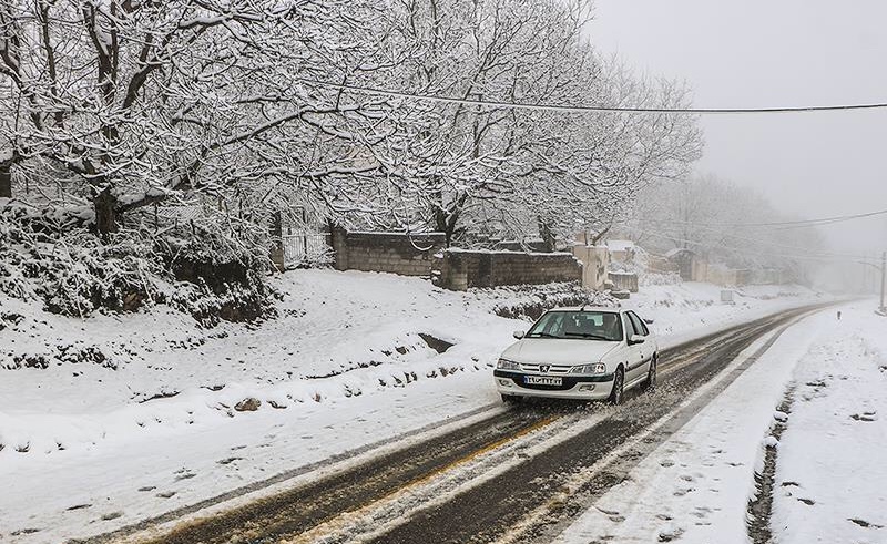 برف و باران در جادههای بیش از ۱۰ استان برف و باران در جادههای بیش از ۱۰ استان