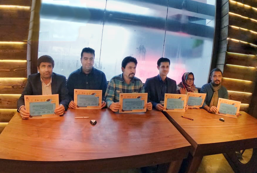 اهدای اولین تندیس ملی کارداوطلبانه در حوزه گردشگری اهدای اولین تندیس ملی کارداوطلبانه در حوزه گردشگری