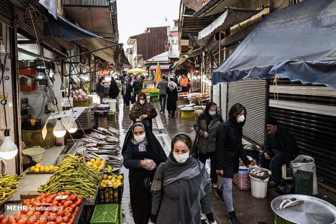 بی توجهی به هشدار در خانه ماندن/ خریدهای عید جریان دارد