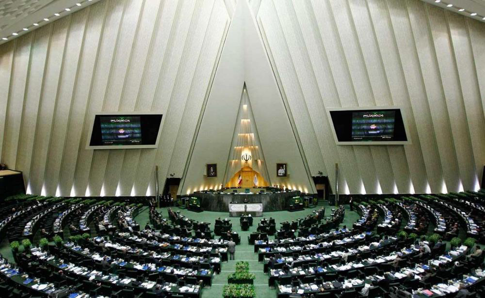 نظرات موافقان و مخالفان وزیر پیشنهادی بهداشت/ عین اللهی: تا پایان بهمن امسال واکسیناسیون کرونا تمام می شود