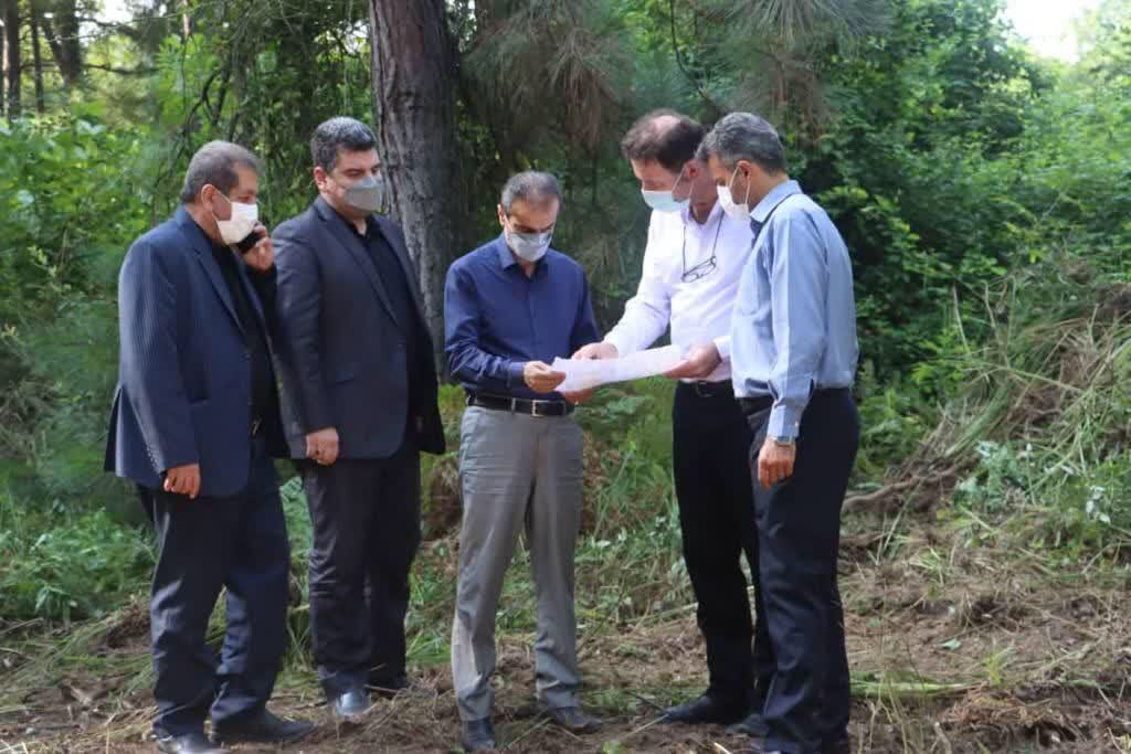 گزارش تصویری بازدید شهردار رشت از روند پیشرفت فیزیکی عملیات احداث پارک ۴۵۰ هکتاری لاکان و پارک سالار مشکات ٢