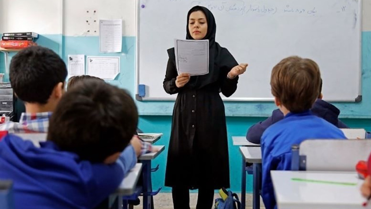 میزان افزایش حقوق فرهنگیان در سال ۱۴۰۲ اعلام شد میزان افزایش حقوق فرهنگیان در سال ۱۴۰۲ اعلام شد