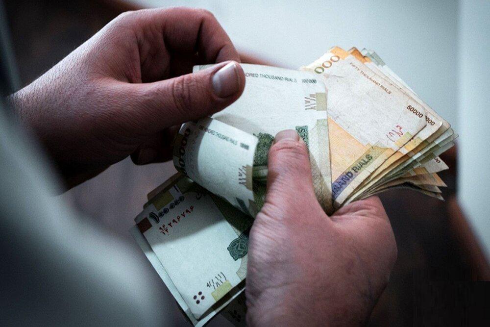 اطلاعات: حتی اگر وعده مسئولان برای کاهش تورم را باور کنیم، دستمزد کارگران کفاف حداقل زندگی را نمی دهد