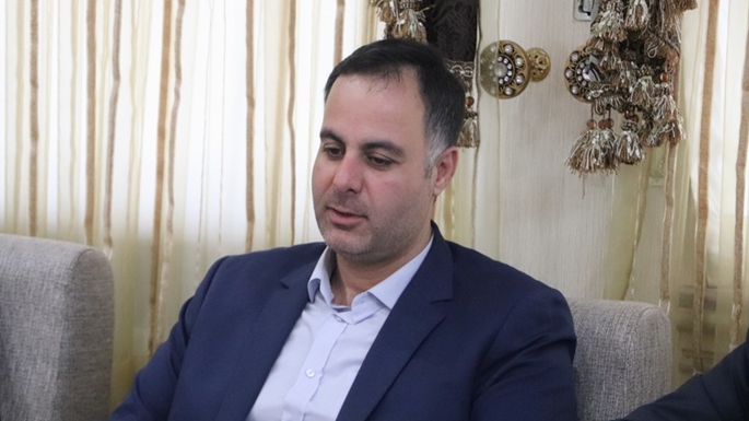 درخواست عباس نژاد برای برگزاری جلسات منظم شورا با استاندار گیلان درخواست عباس نژاد برای برگزاری جلسات منظم شورا با استاندار گیلان