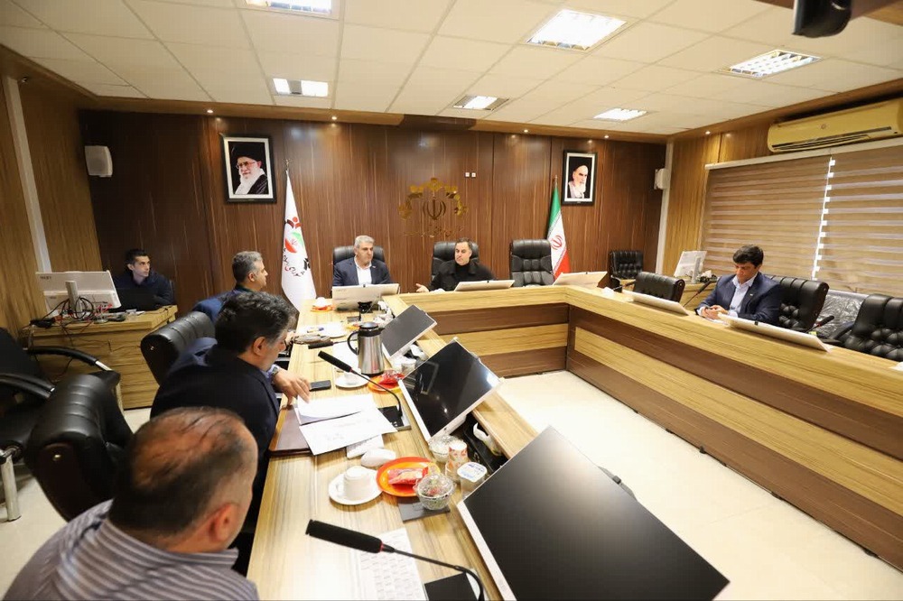فروش مجموعه احمدی و املاک بزرگ شهرداری رشت پس از تعیین تکلیف ساختمان سپیدار و ۱۶۰ واحد مسکن مهر بررسی می شود | نباید برای چند پروژه عمرانی تمامی املاک ارزشمند فروخته شوند