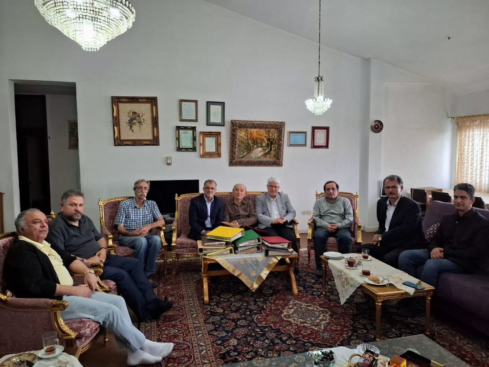 بررسی اسناد جمع آوری شده بلدیه رشت از زمان تاسیس تا دهه هشتاد