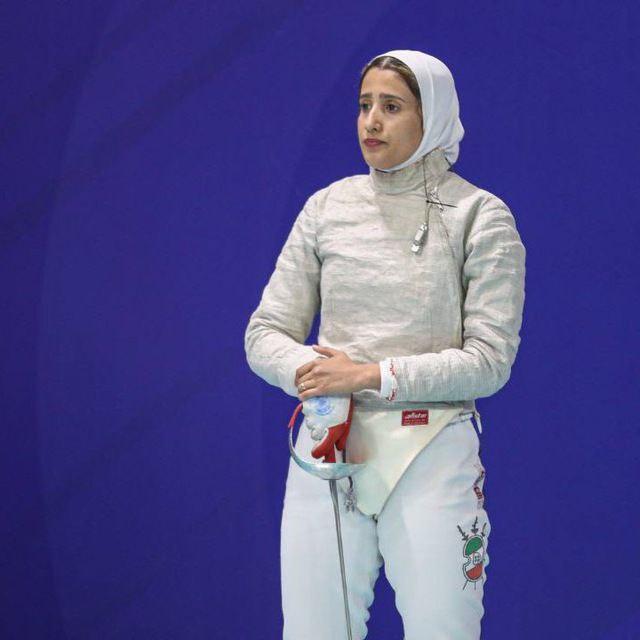 بانوی گیلانی نفراول شمشیربازی ایران شد بانوی گیلانی نفراول شمشیربازی ایران شد
