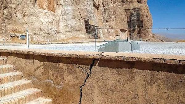 وزیر گردشگری: ۴ هزار بنای تاریخی در معرض فرونشست قرار دارند