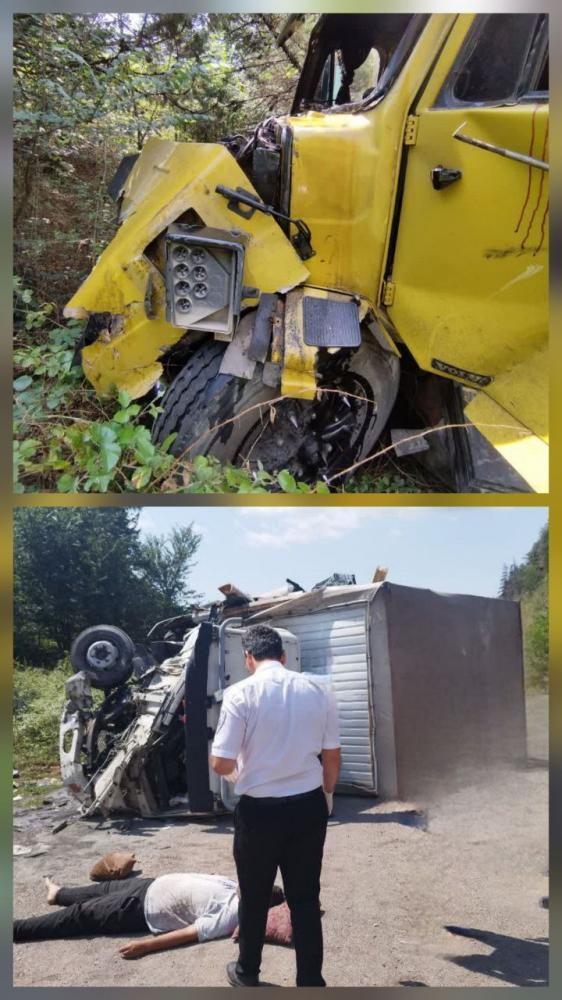 تصادف مرگبار در محور امامزاده هاشم به رستم آباد؛ ۲ دستگاه کامیون شاخ به شاخ شدند