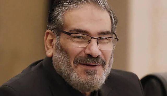 شمخانی باعث شد نگاه جامعه به بسیاری از مسئولان منفی شود/همچنان منتظر توضیحات پدر عروس می مانیم؛ او وارث ثروت پدرش نبود؛این همه پول از کجا آمده؟ شمخانی باعث شد نگاه جامعه به بسیاری از مسئولان منفی شود/همچنان منتظر توضیحات پدر عروس می مانیم؛ او وارث ثروت پدرش نبود؛این همه پول از کجا آمده؟