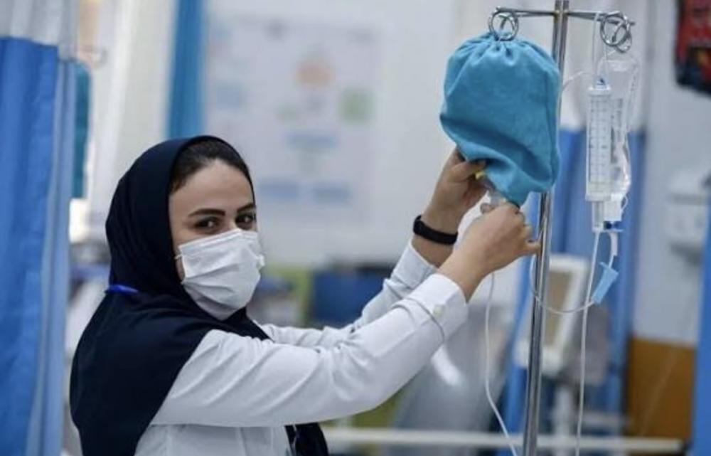 کمبود شدید پرستار در کشور/ مشکلات پرستاران نیازمند توجه جدی دولت و مجلس