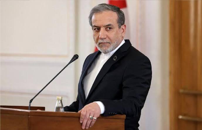 عراقچی: هم برای جنگ و هم دیپلماسی آماده هستیم عراقچی: هم برای جنگ و هم دیپلماسی آماده هستیم